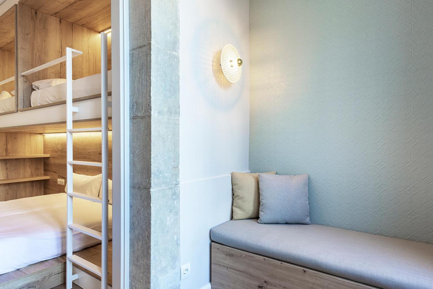 Weflating Boutique Hostel Barcelona Exterior foto